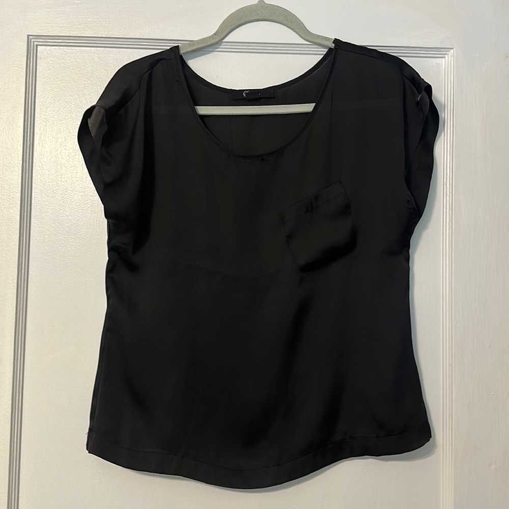 Black Short Sleeve Blouse with Pocket - size small